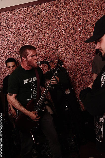 [pretty little flower on May 19, 2009 at Worst Possible Venue (Brighton, MA)]