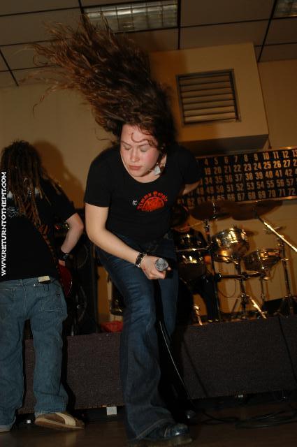 [raising kubrick on Apr 4, 2004 at The Rochambeau Club (Biddeford, Maine)]