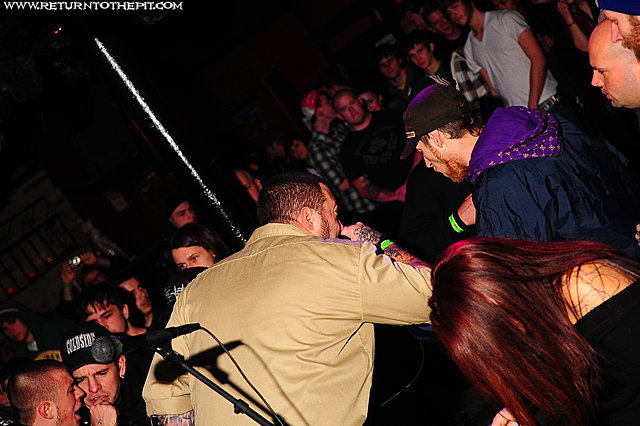 [reason to fight on Jan 9, 2009 at Club Hell (Providence, RI)]