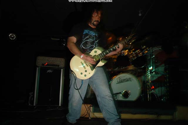 [resinate on Sep 20, 2003 at the Bombshelter (Manchester, NH)]