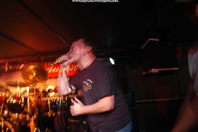 [resinate on Aug 7, 2003 at the Bombshelter (Manchester, NH)]