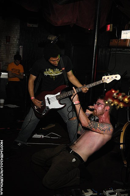[rosetta on Jun 1, 2008 at Club Hell (Providence, RI)]