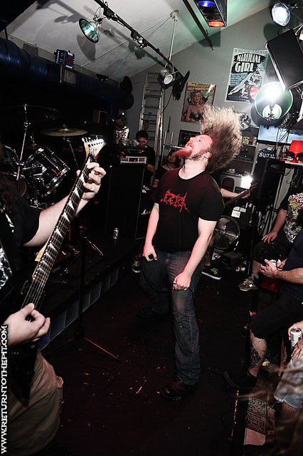 [sexcrement on Aug 17, 2011 at PT-109 (Allston, MA)]