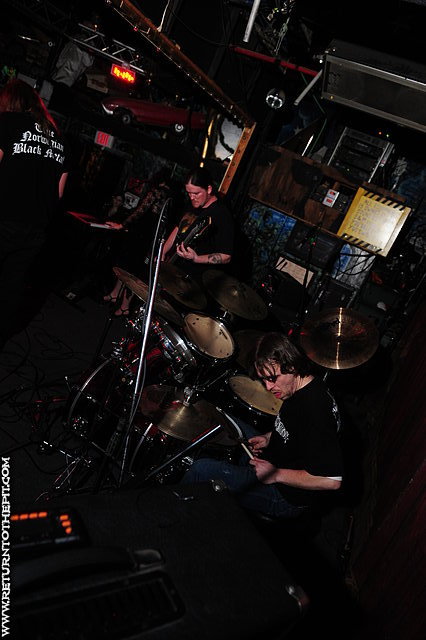 [shroud of bereavement on Mar 17, 2011 at Ralph's (Worcester, MA)]