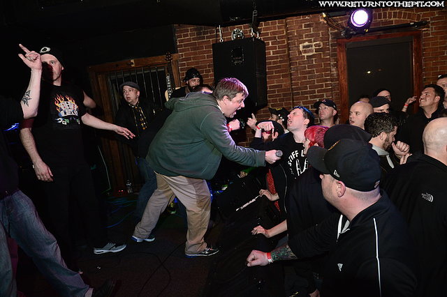 [street dogs on Dec 17, 2015 at Dover Brickhouse (Dover, NH)]
