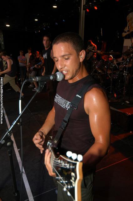 [stretch arm strong on Jul 24, 2004 at Hellfest - Hopeless Stage (Elizabeth, NJ)]