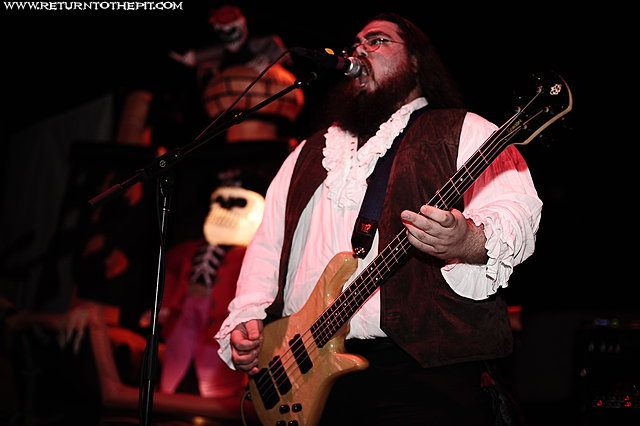 [swashbuckle on May 1, 2009 at the Palladium (Worcester, MA)]
