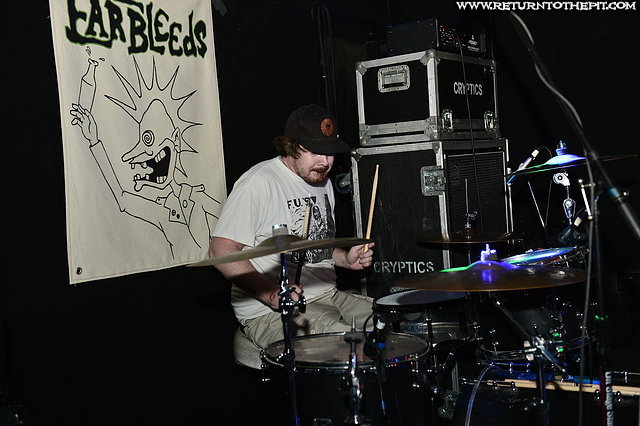 [the ear bleeds on Apr 24, 2015 at Dover Brickhouse (Dover, NH)]