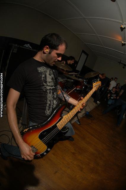 [the hope conspiracy on Sep 3, 2004 at Roman's (Brockton, Ma)]