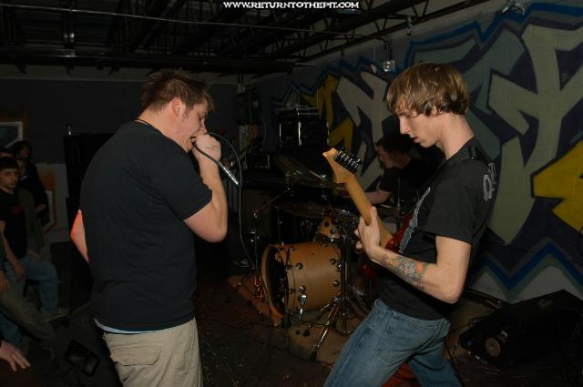 [the hostage heart on Feb 20, 2004 at Club Drifter's (Nashua, NH)]
