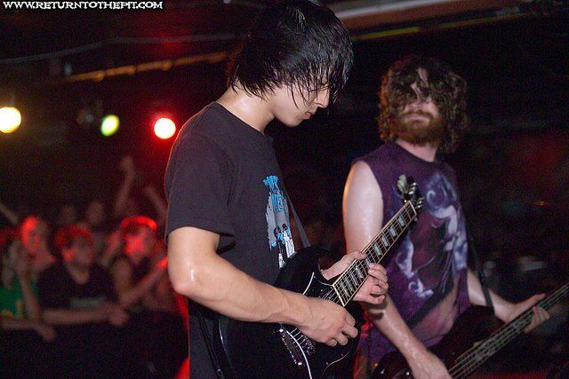 [the red chord on Aug 3, 2007 at the Station (Portland, ME)]