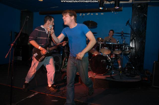 [the taste of silver on Sep 4, 2004 at Club Liquid (Leominster, Ma)]