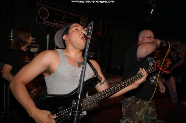 [torn asunder on Sep 26, 2004 at Fat Cat's (Springfield, Ma)]