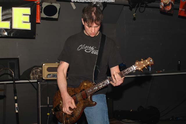 [tripsicle on Apr 19, 2003 at the Bombshelter (Manchester, NH)]