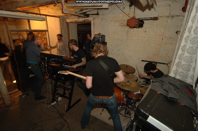 [triumph of gnomes on Apr 12, 2006 at 39 Troy St (Olnyville, RI)]