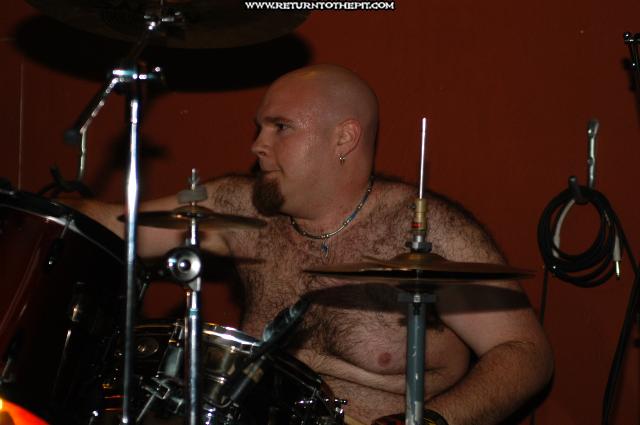 [warblade on Apr 16, 2004 at New Wave Cafe (New Bedford, MA)]