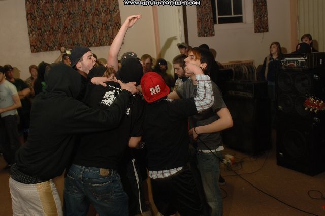 [when legends die on Apr 7, 2006 at Wilmington United Methodist Church (Wilmington, MA)]