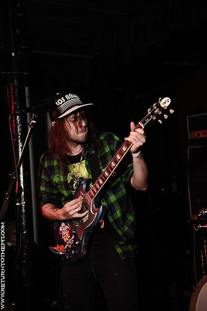 [witch on Feb 22, 2009 at AS220 (Providence, RI)]